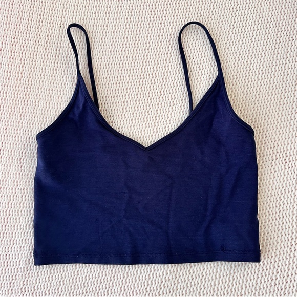 Aritzia Sunday Best Roxboro Camisole in Navy Size XS - Picture 3 of 5